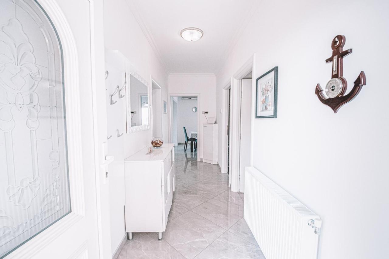 Apartments Vukic Crikvenica Ngoại thất bức ảnh